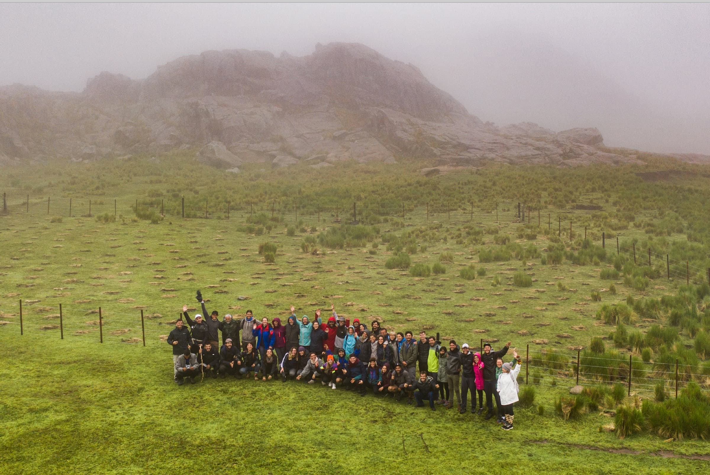 Equipo de Bosques de Agua en las Sierras Grandes